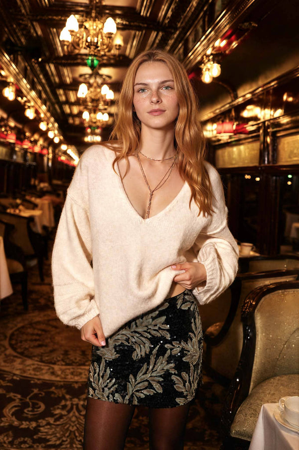 Valerie V Neck Balloon Sleeve Sweater - Rise and Redemption