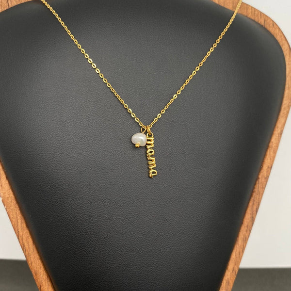 Mama charm Necklace