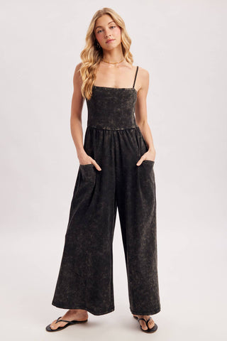 WASHED SLEEVELESS WIDE LEG JUMPSUIT