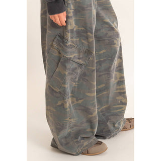 Camouflage Cargo Pocket Pants