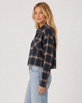 Women’s Plaid Double Pocket Cropped Shirt