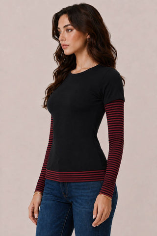 JT57815L - LAYERED STRIPEY LONG SLEEVE TOP: BLACK MEDIUM BURGUNDY BLACK / S-M-L/2-2-2