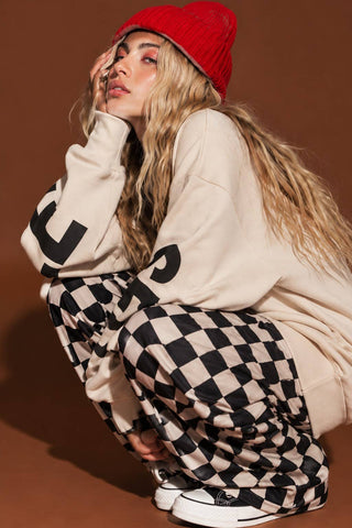 BE YOUR SELF GRAPHIC SWEATSHIRT