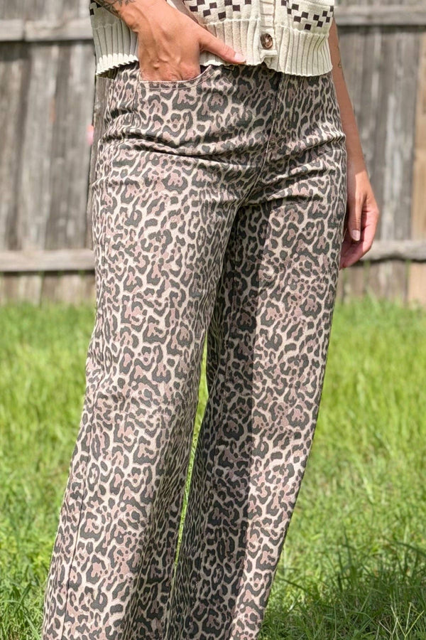 Cheyenne Leopard Jeans - Rise and Redemption