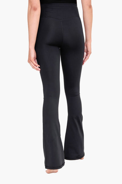 Crossover Flare compression leggings - Rise and Redemption
