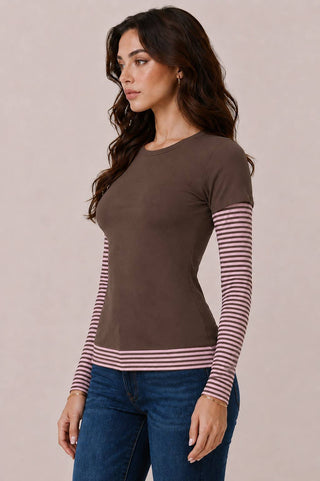 JT57815L - LAYERED STRIPEY LONG SLEEVE TOP: BLACK MEDIUM BURGUNDY BLACK / S-M-L/2-2-2
