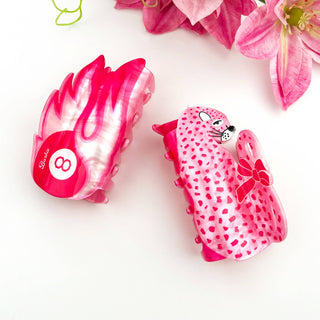 🎀 Pink Leopard Bow Acrylic Claw Clip – Bold & Cute Accessor