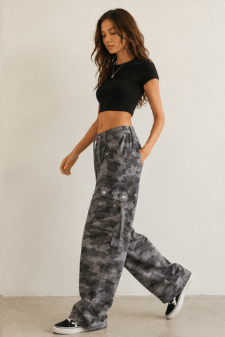 Desert Camo Utility Cargo Pants - Rise and Redemption