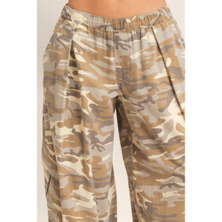 Desert Camouflage Cargo Pocket Pants - Rise and Redemption