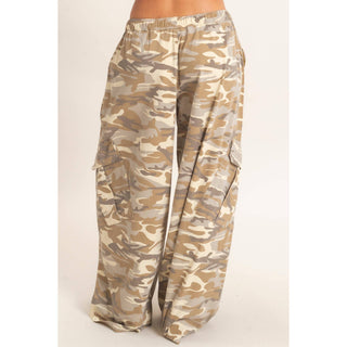Desert Camouflage Cargo Pocket Pants - Rise and Redemption
