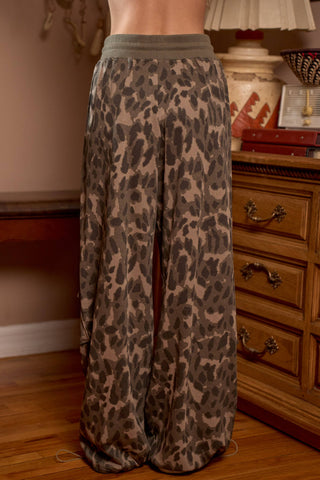 Leopard Athleisure Sweatpants