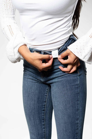 HW Skinny w/ Destroy & Shark Bit Hem - Rise and Redemption