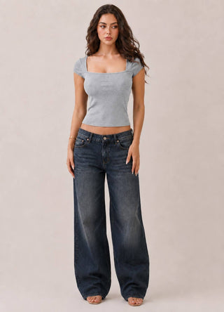 RT52165B - SQUARE NK CAP SLV TOP - Rise and Redemption
