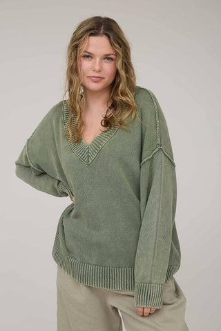 WASHED V NECK LONG SLEEVE OVERSIZED KNIT SWEATER - Rise and Redemption